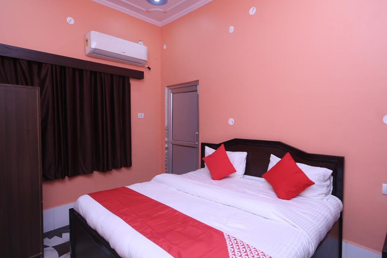 Bhiwadi Oyo 22221 Yadav Hotel מראה חיצוני תמונה